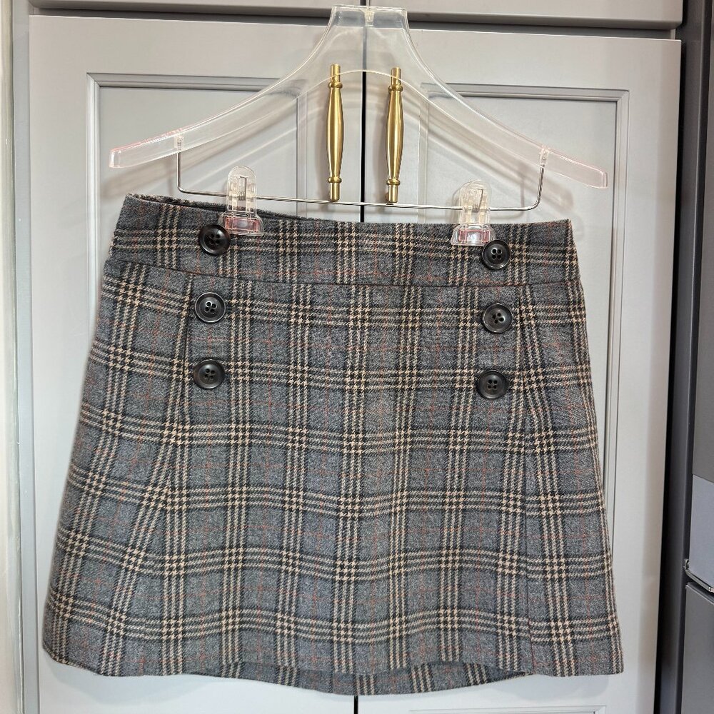 Gap Tweed Y2K Mini Skirt with Button Detail, Size 8